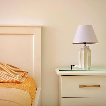 Duarte Apartments - Laginha ミンデロ エクステリア 写真