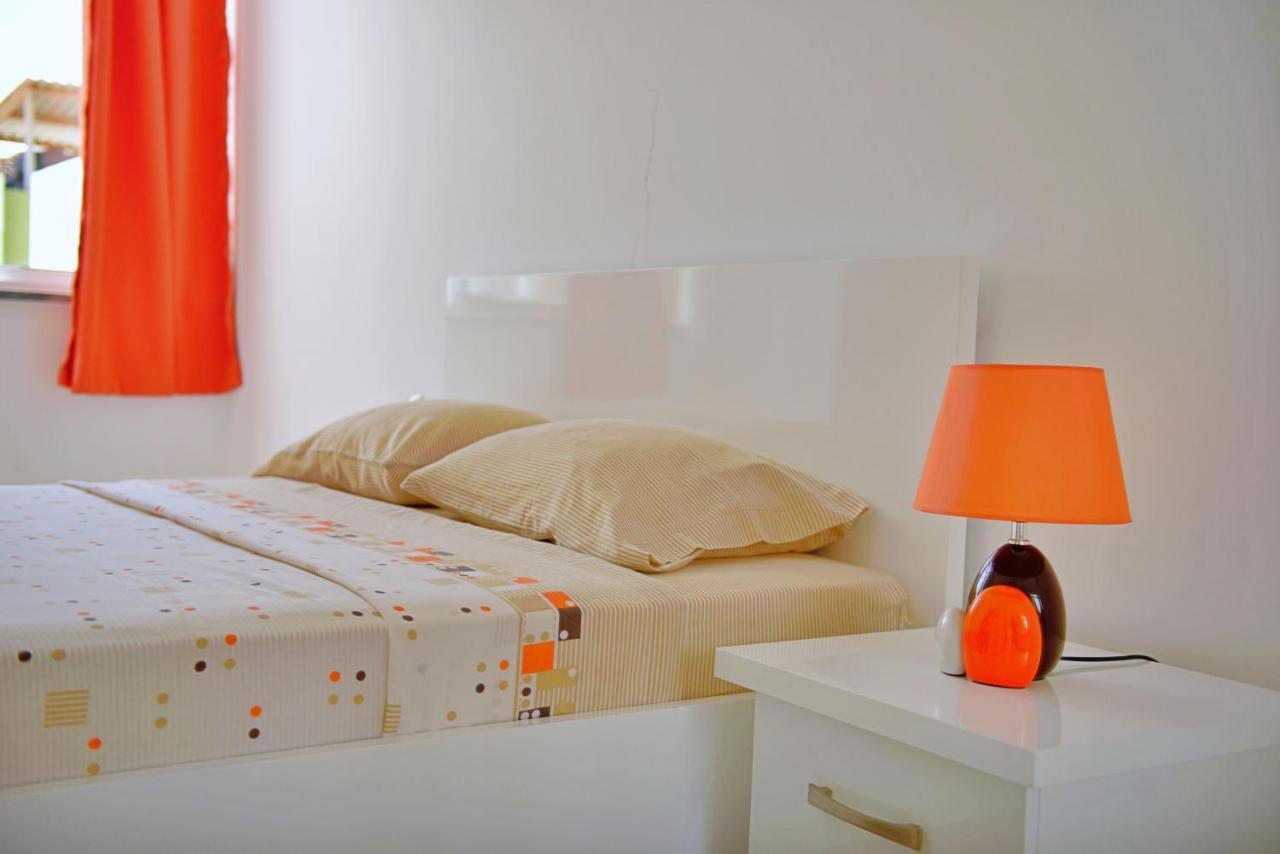 Duarte Apartments - Laginha ミンデロ エクステリア 写真